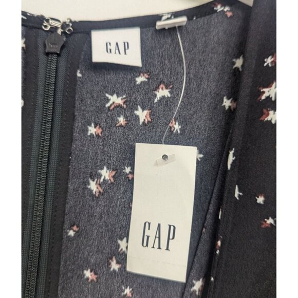 NEW - GAP Bell Sleeve Jumpsuit Black White Star Print Women's Size 10 - Picture 5 of 10